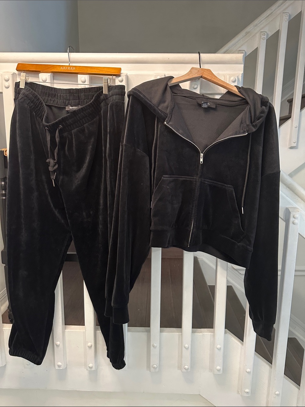 Velvet Zip-Up Hoodie & Jogger Set - Black